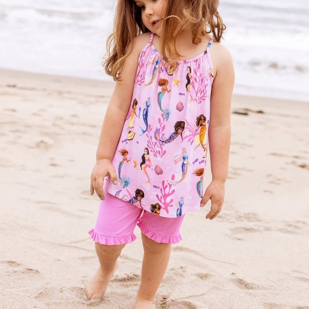 Posh Peanut “Dance Beneath the Waves” Set